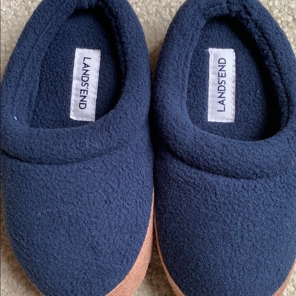 NEW Kids Lands End Fleece Clog Slippers - Picture 6 of 8